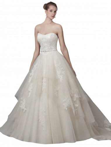Chapel Train Sleeveless Tulle & Lace Ivory Scoop Neck Ball Gown Wedding Dress Newcastle